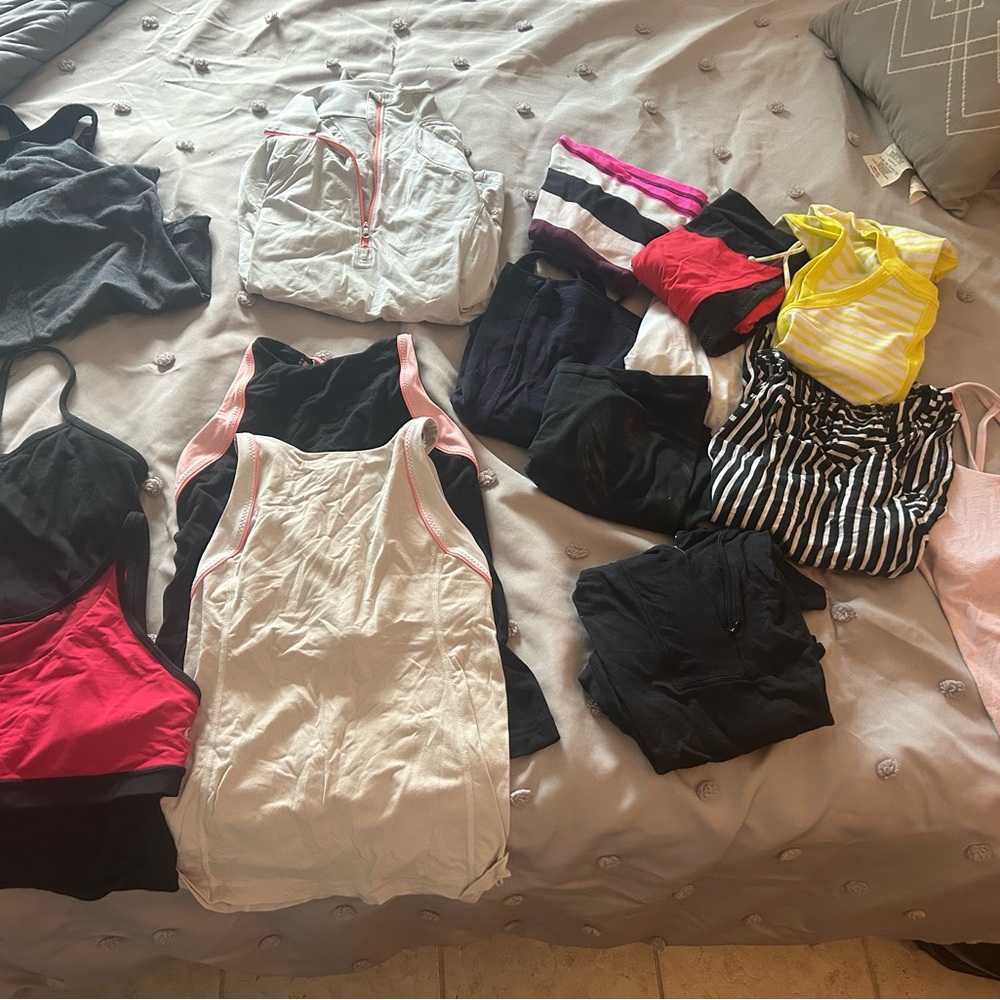 Lot of Lululemon athletica Women's Tank Tops (15) Assorted Colors